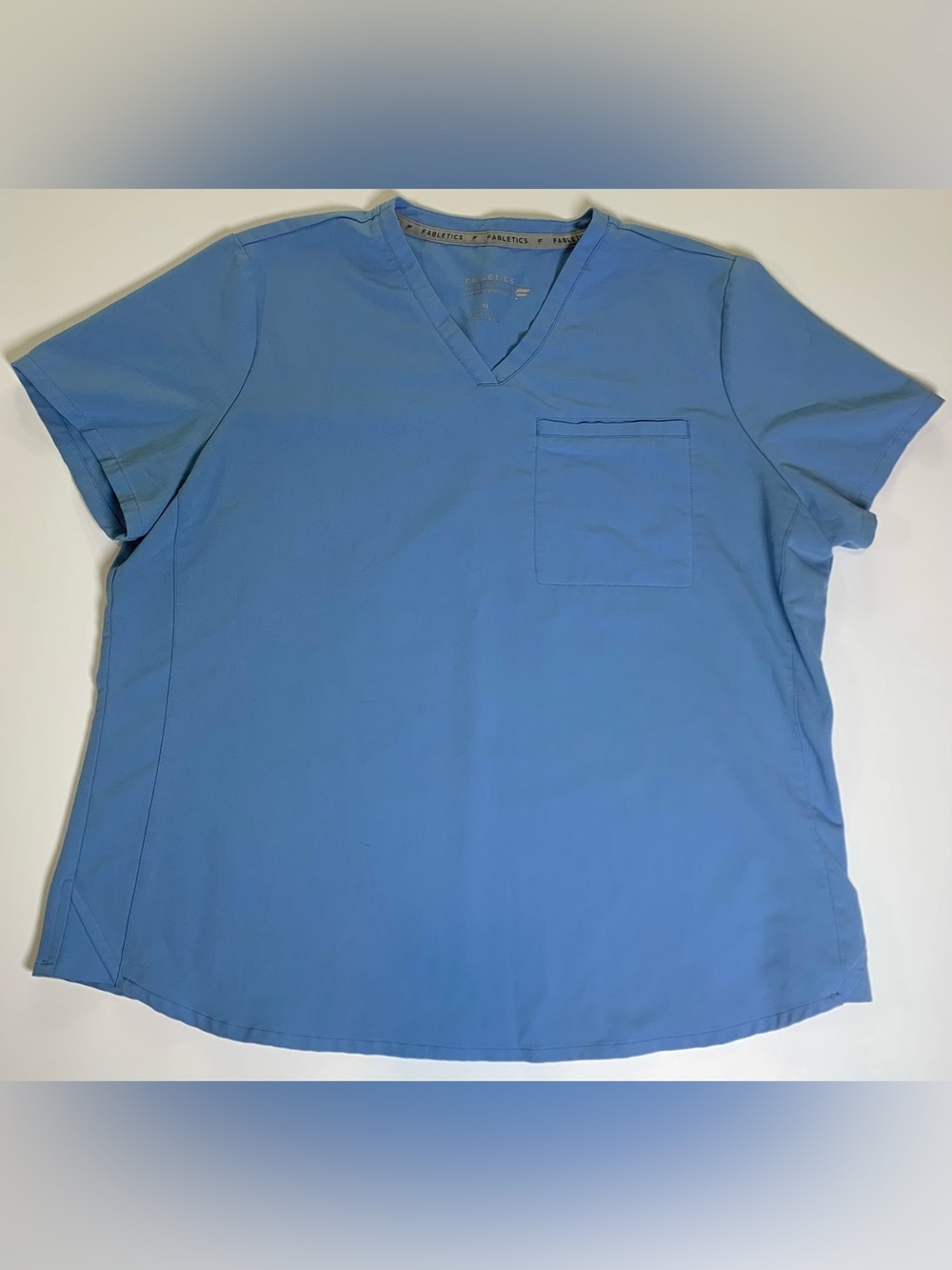 Fabletics XL Blue V Neck Scrub Top Stretch One Pocket Medical Workwear